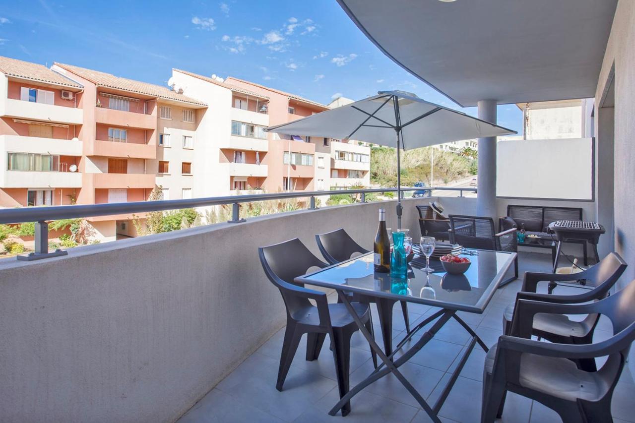 L'Orangeraie Calvi Centre A 300M De La Plage Et Du Port Parking Prive Ngoại thất bức ảnh